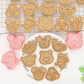 SET. 8 Emporte-pièces Disney Cartoon